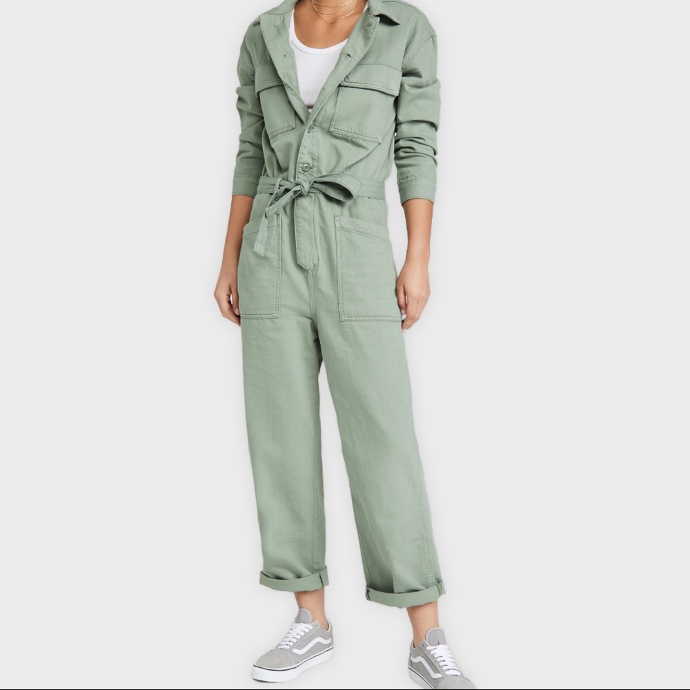 LEVI’S jumpsuit
